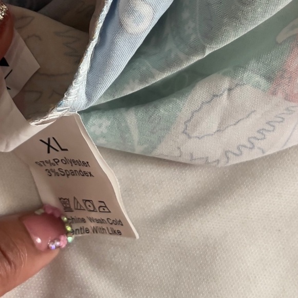 Paisley print shorts - Picture 3 of 3